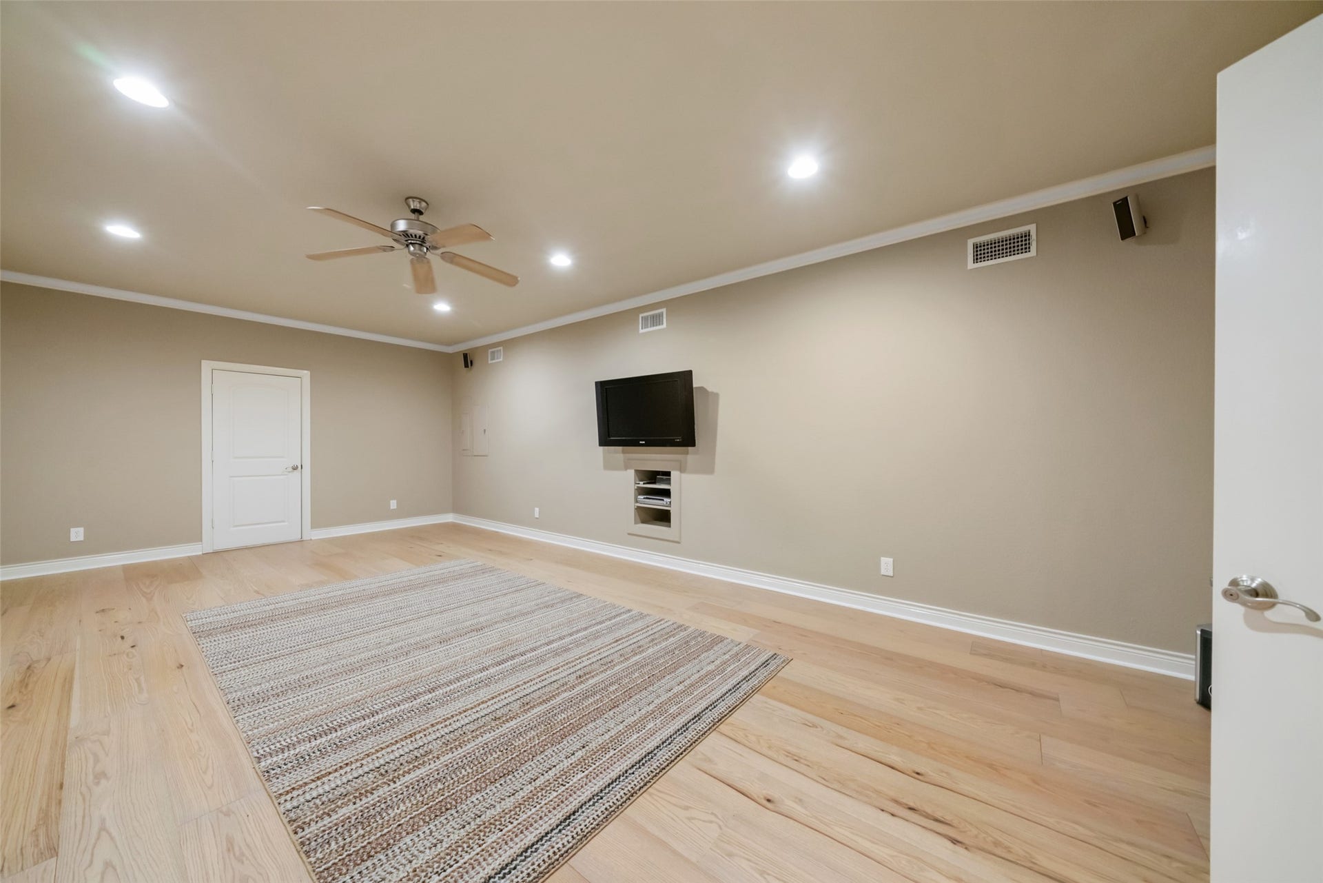 17412 Waterview Drive, Montgomery, TX 77356 17412 Waterview Drive, Montgomery, TX 77356
