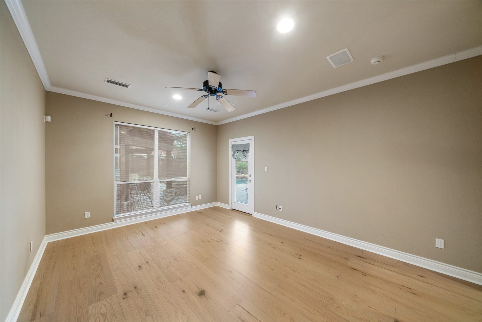 17412 Waterview Drive, Montgomery, TX 77356 17412 Waterview Drive, Montgomery, TX 77356