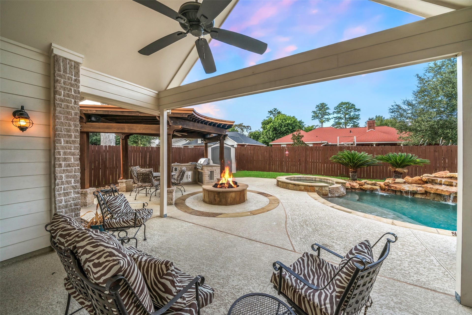 17412 Waterview Drive, Montgomery, TX 77356 17412 Waterview Drive, Montgomery, TX 77356
