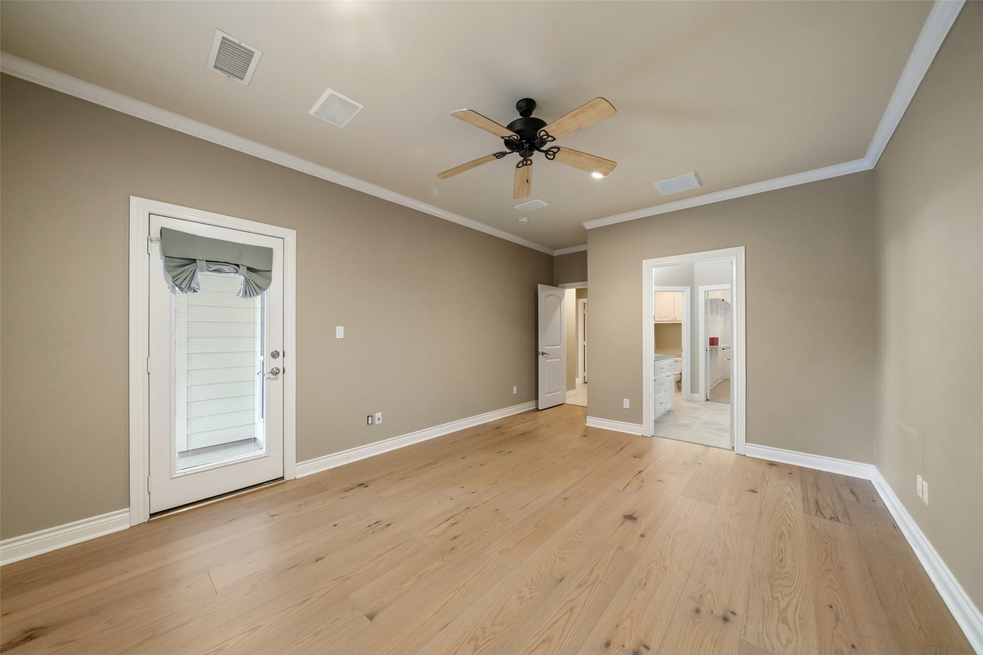 17412 Waterview Drive, Montgomery, TX 77356 17412 Waterview Drive, Montgomery, TX 77356