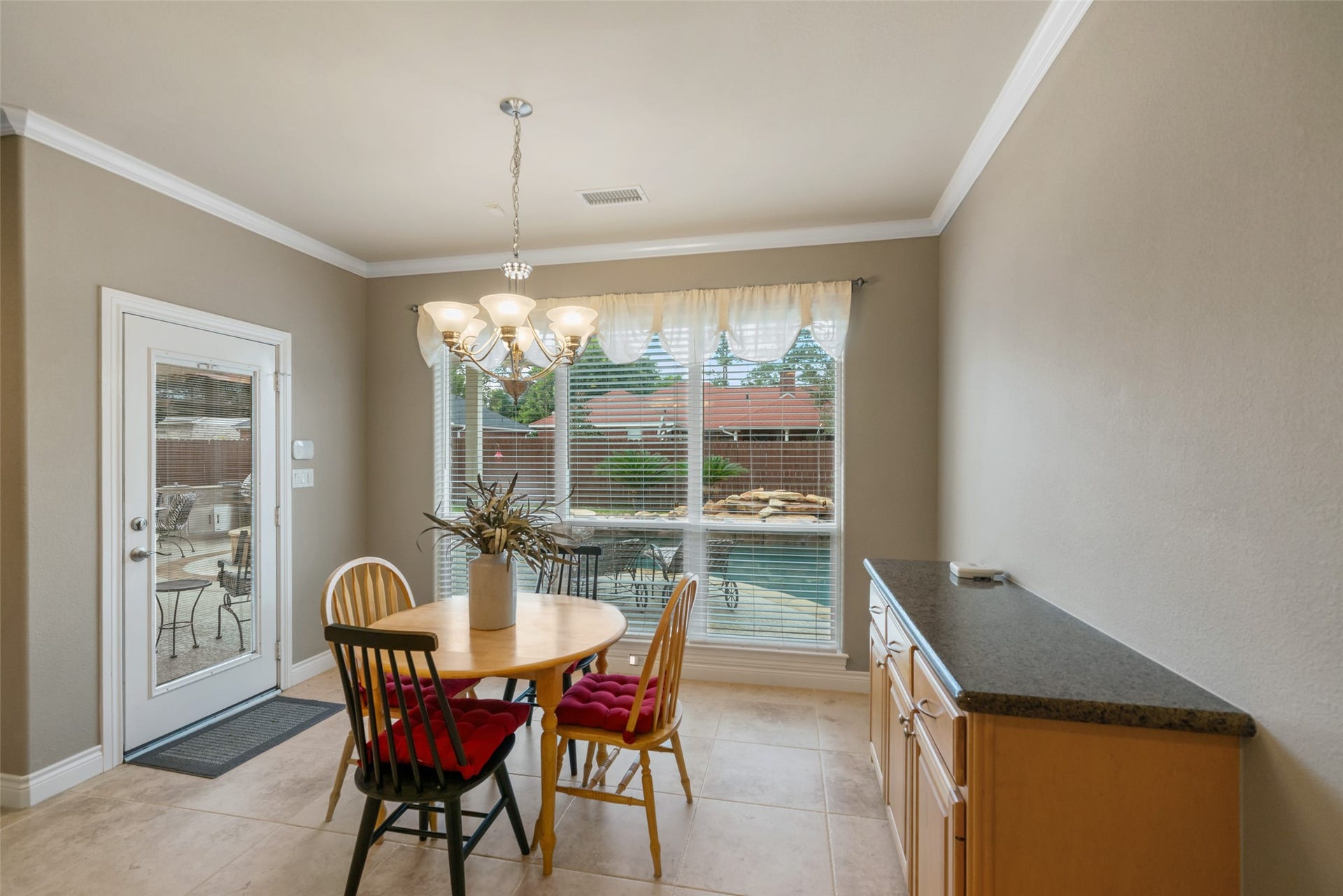 17412 Waterview Drive, Montgomery, TX 77356 17412 Waterview Drive, Montgomery, TX 77356