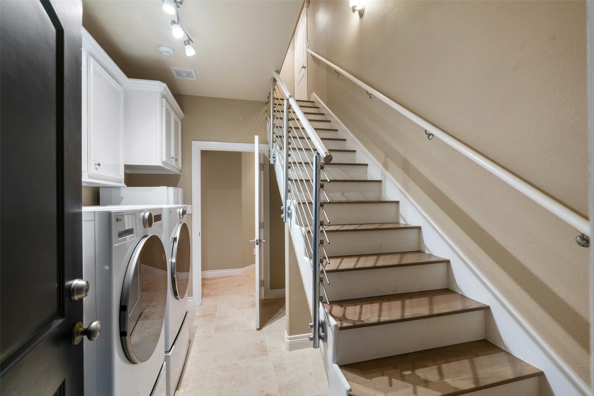 17412 Waterview Drive, Montgomery, TX 77356 17412 Waterview Drive, Montgomery, TX 77356