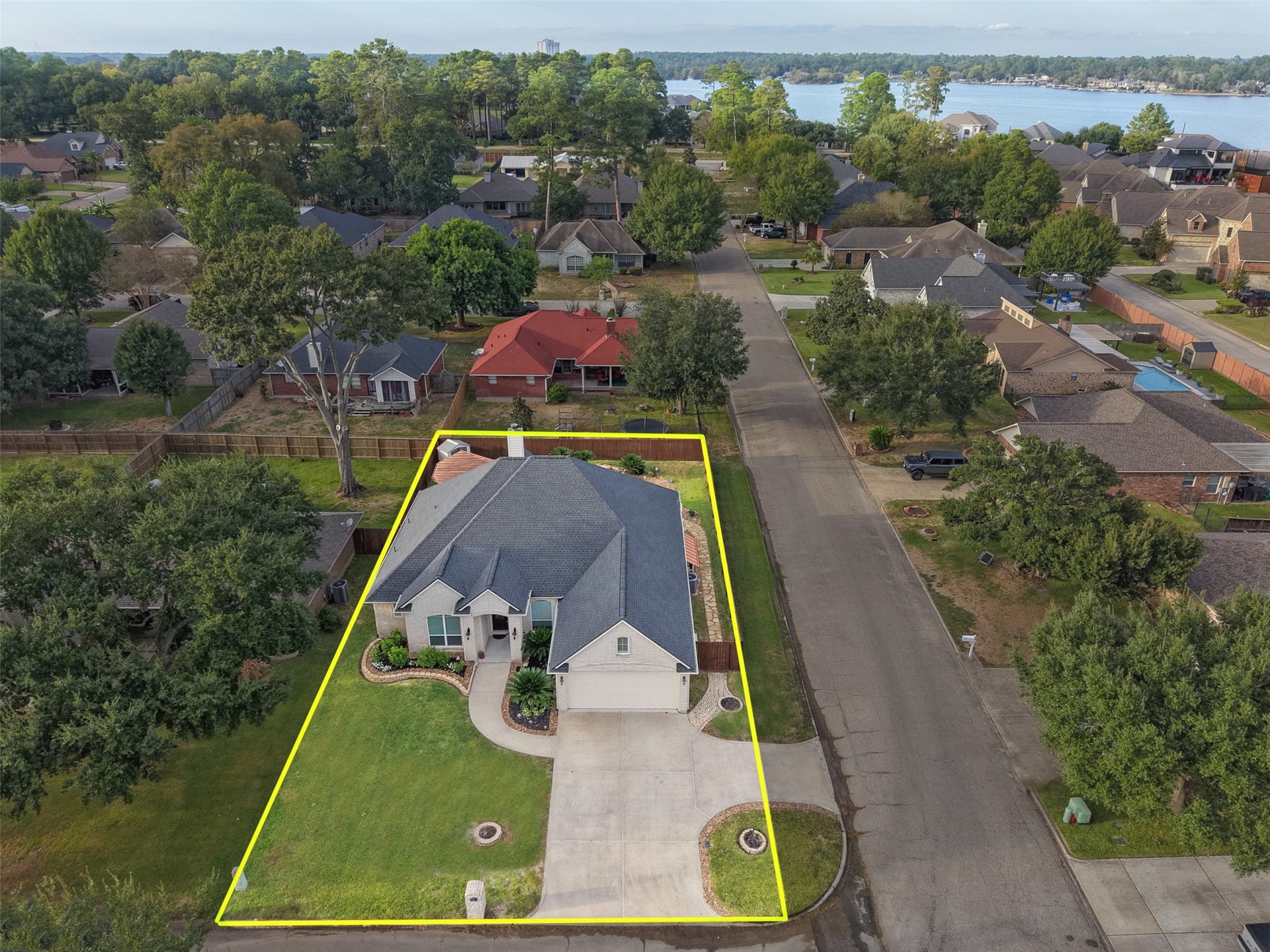 17412 Waterview Drive, Montgomery, TX 77356 17412 Waterview Drive, Montgomery, TX 77356