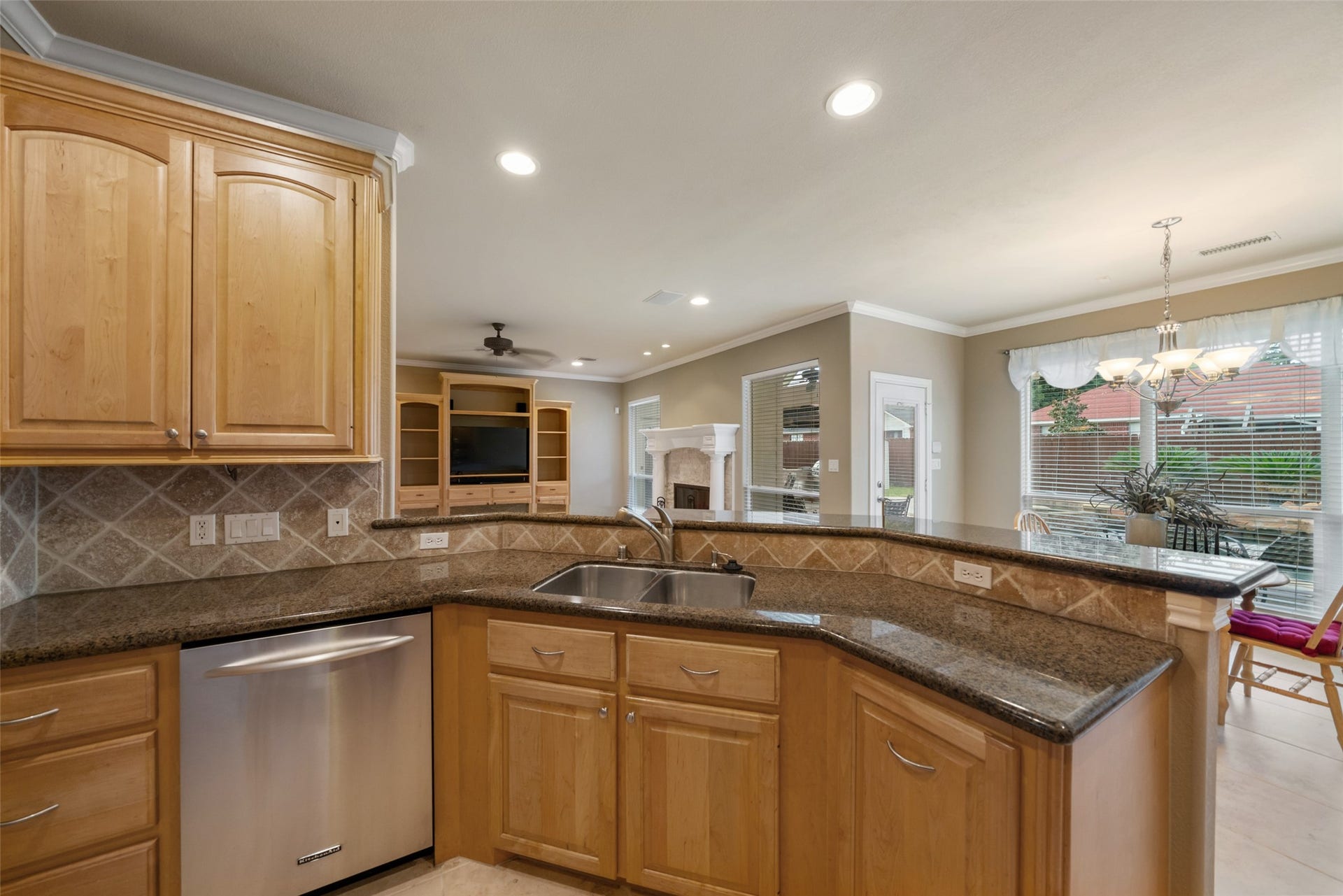 17412 Waterview Drive, Montgomery, TX 77356 17412 Waterview Drive, Montgomery, TX 77356