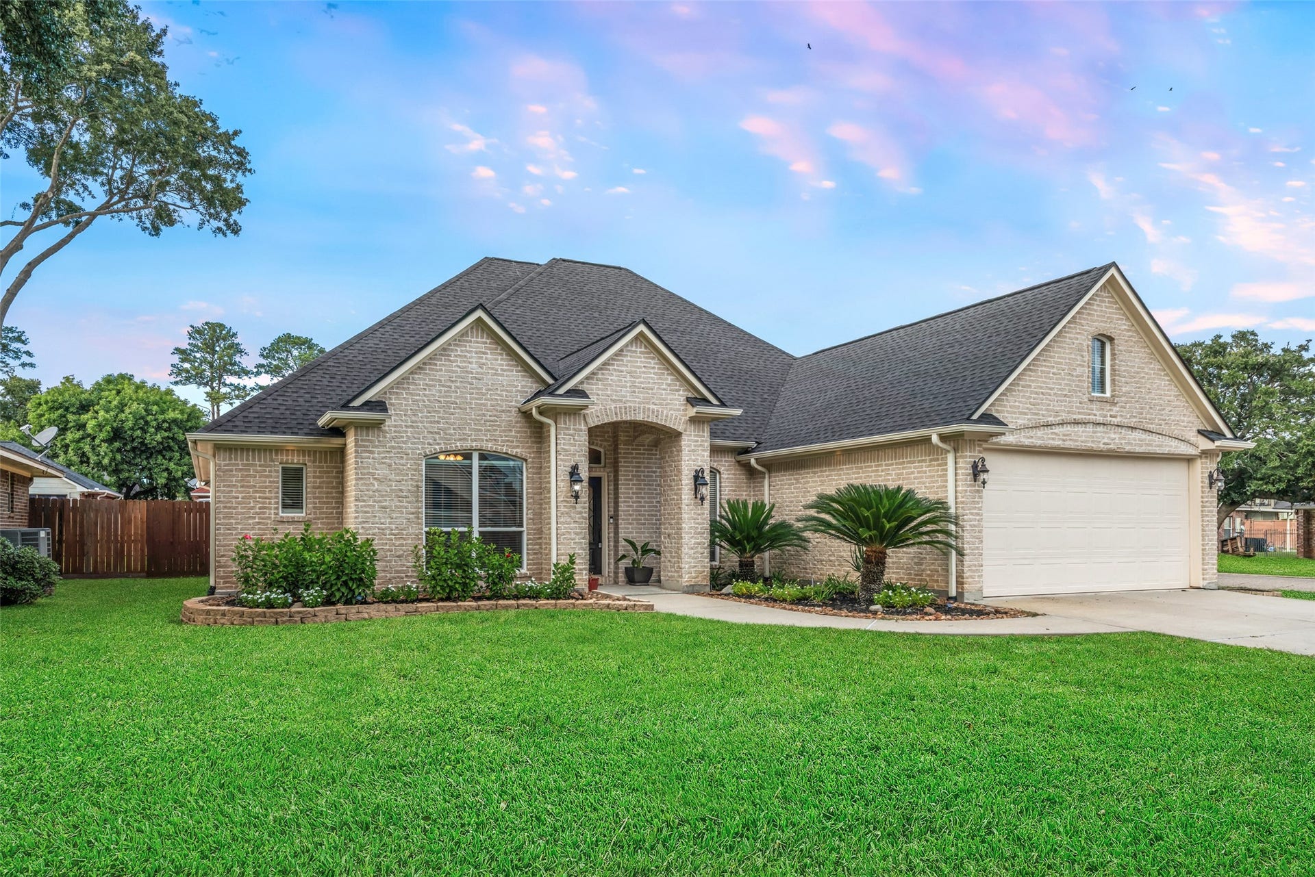 17412 Waterview Drive, Montgomery, TX 77356 17412 Waterview Drive, Montgomery, TX 77356