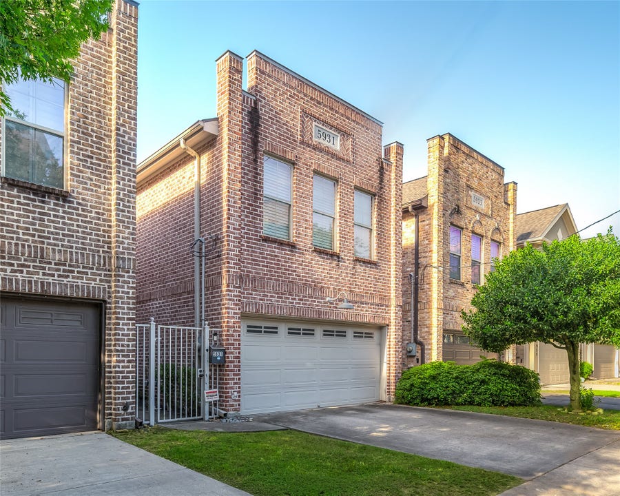 Property photo for 5931 Kansas Street, Houston, TX