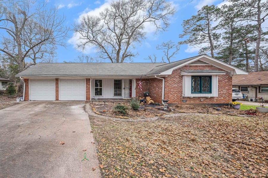 Property photo for 1508 N SAN JACINTO Street, Conroe, TX
