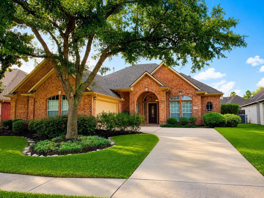 Property photo for 12314 Aspen Lane, Stafford, TX