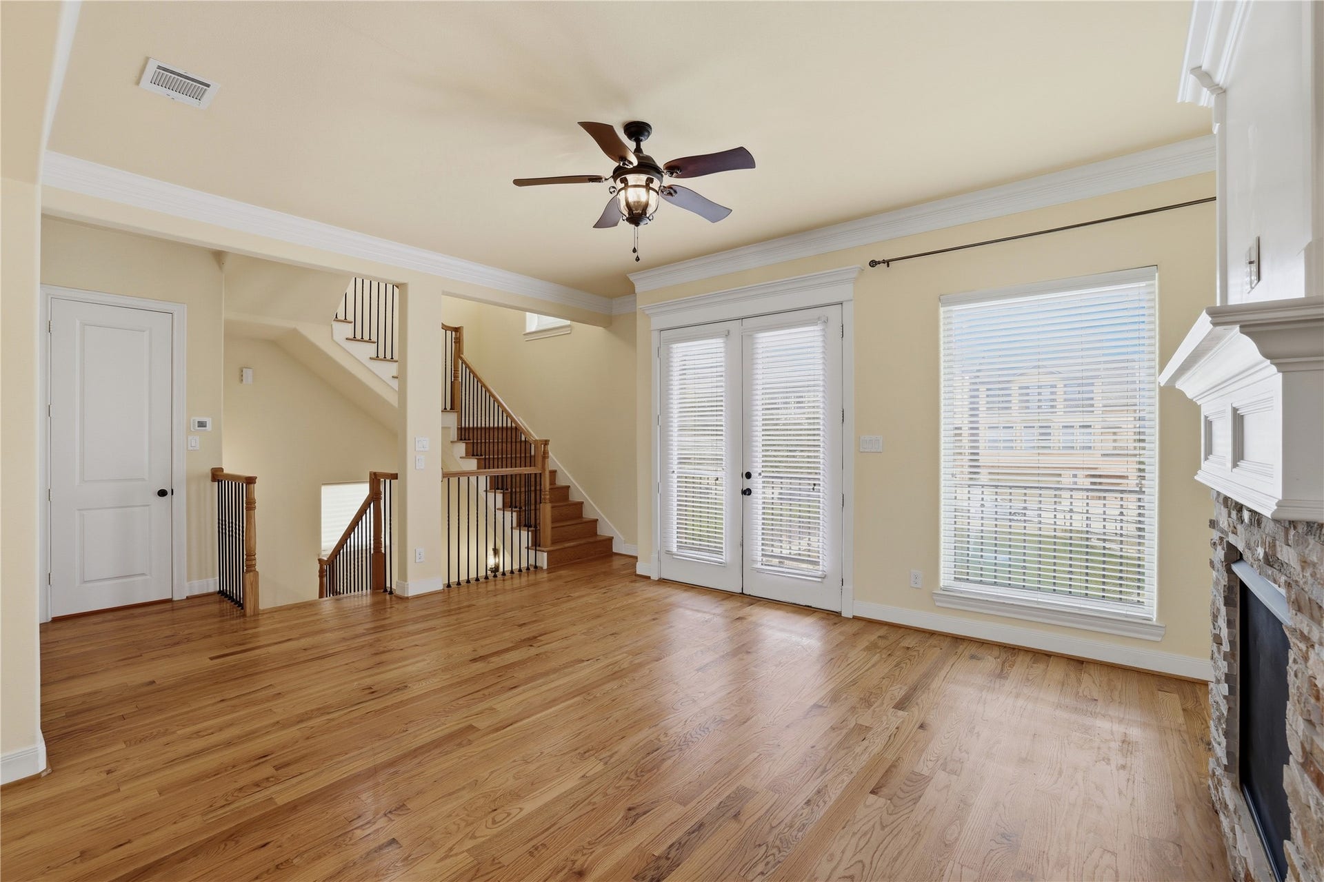 11017 Upland Forest Drive, Houston, TX 77043 11017 Upland Forest Drive, Houston, TX 77043