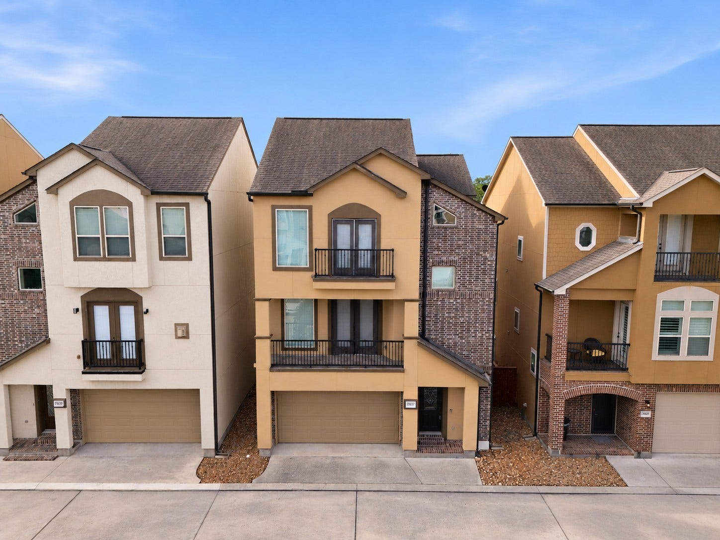 11017 Upland Forest Drive, Houston, TX 77043 11017 Upland Forest Drive, Houston, TX 77043