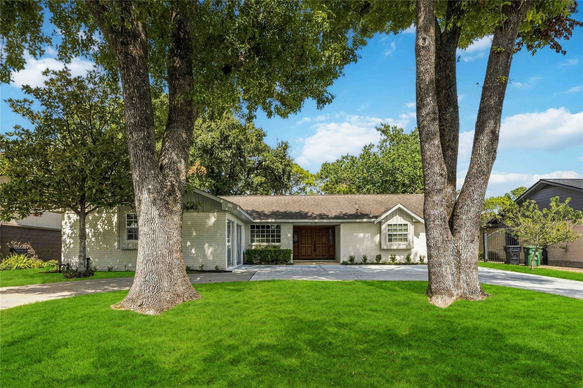 5722 N Braeswood Boulevard, Houston, TX 77096 Beautifully maintained mature landscaping!