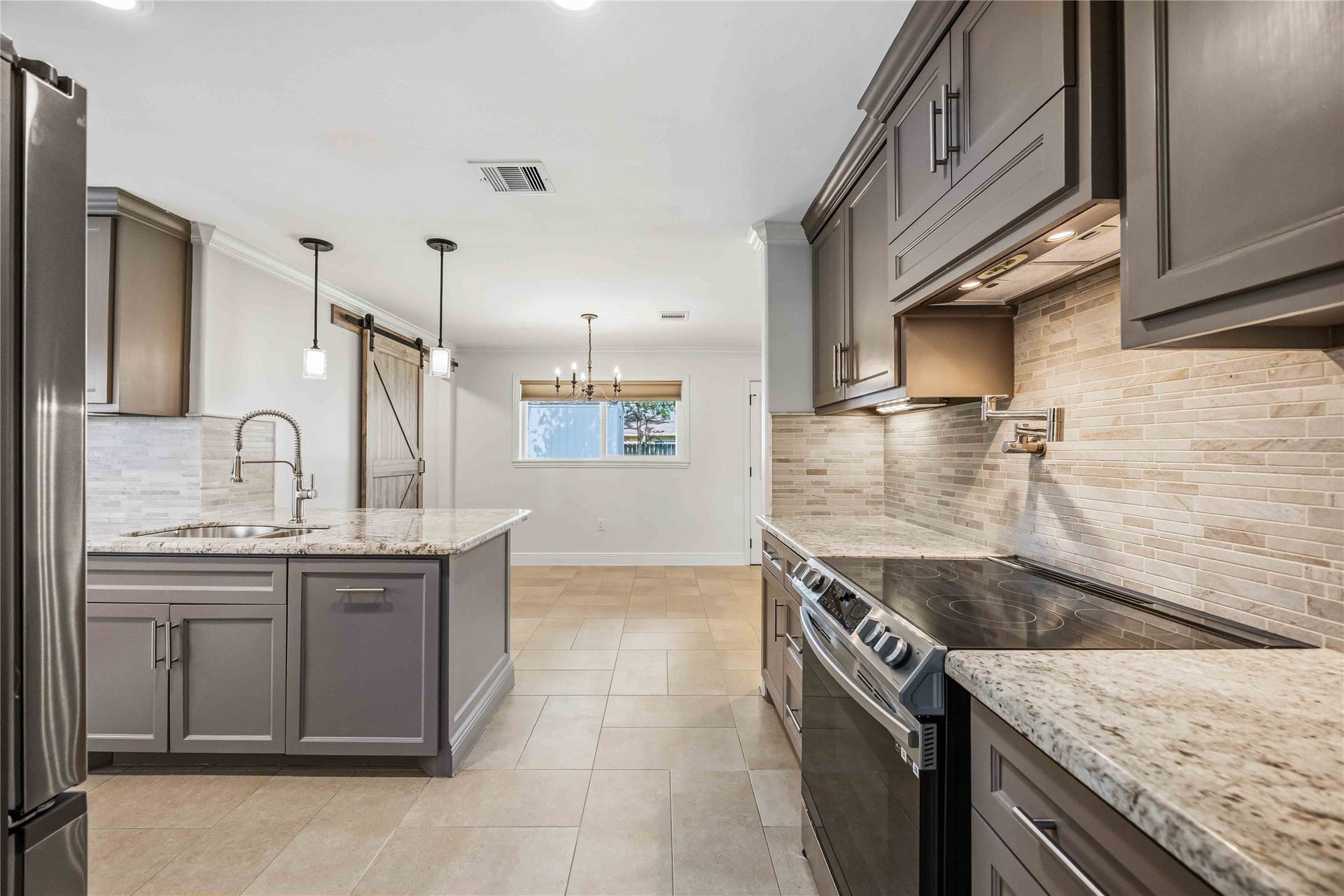 5722 N Braeswood Boulevard, Houston, TX 77096 5722 N Braeswood Boulevard, Houston, TX 77096