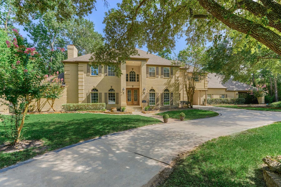 Property photo for 3 Lacewing Place, The Woodlands, TX