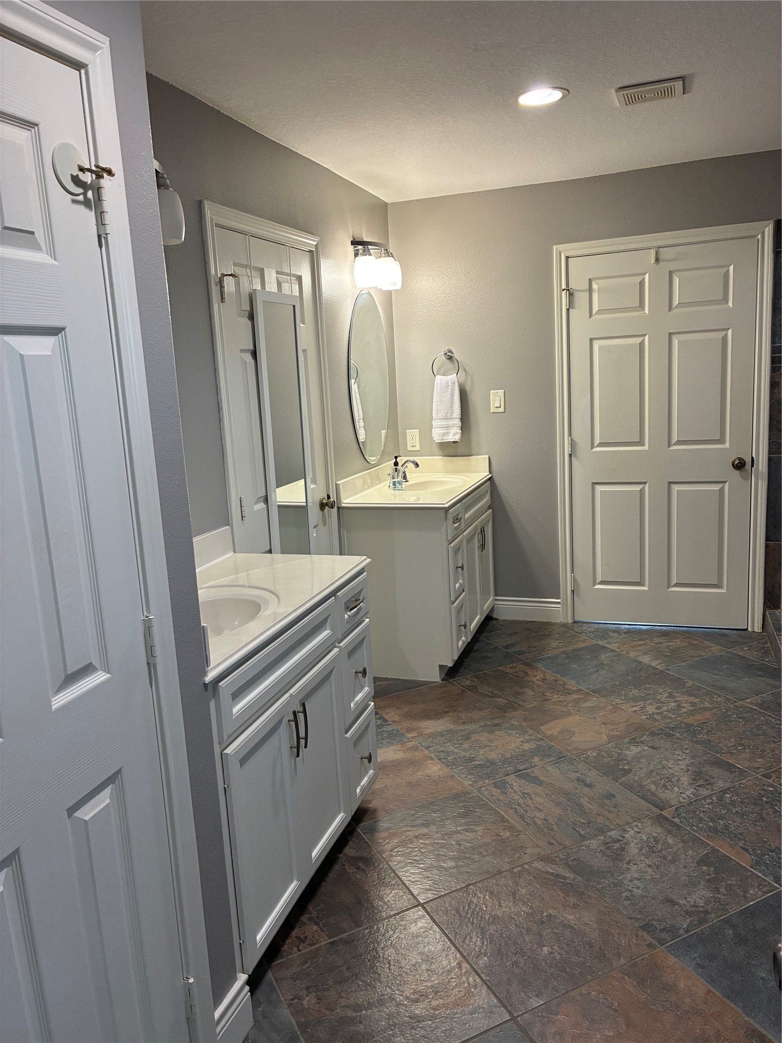 246 Debbie Lane, San Leon, TX 77539 246 Debbie Lane, San Leon, TX 77539
