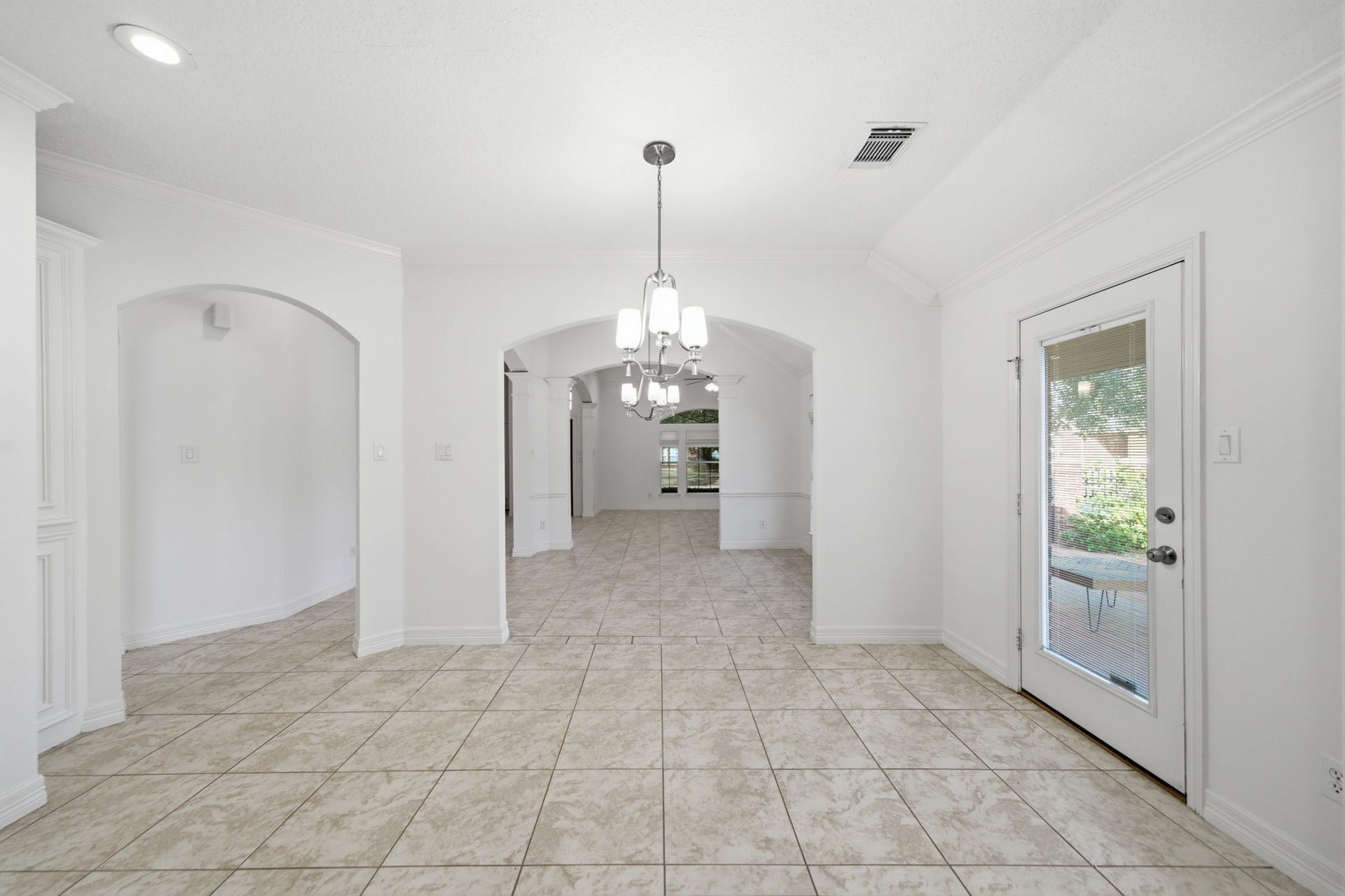 515 Pine Ridge Court, Friendswood, TX 77546 Kitchen View