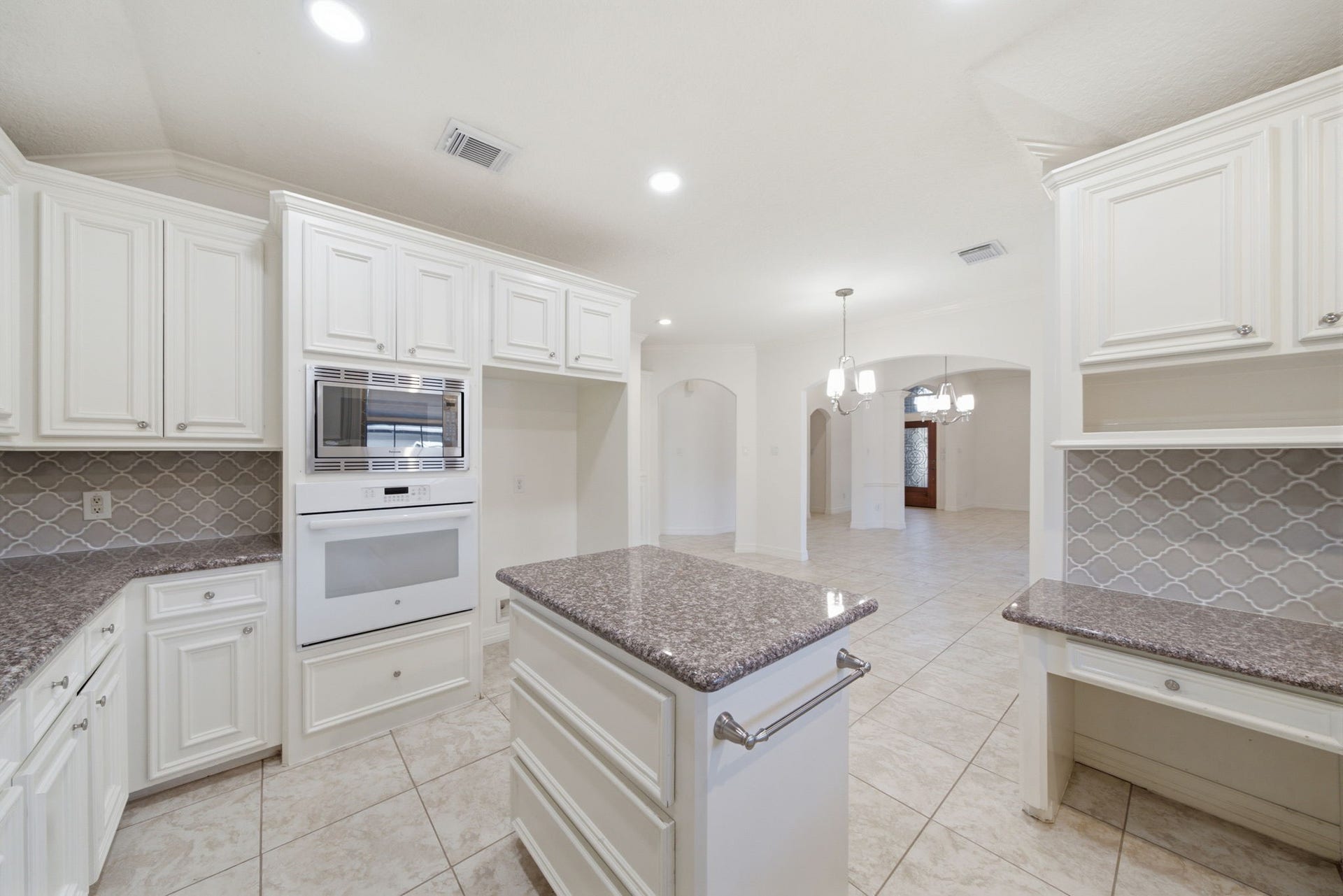 515 Pine Ridge Court, Friendswood, TX 77546 Kitchen 1