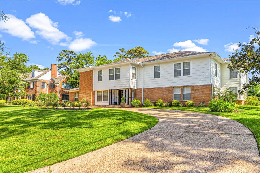 Property photo for 3449 N Parkwood Drive, Houston, TX