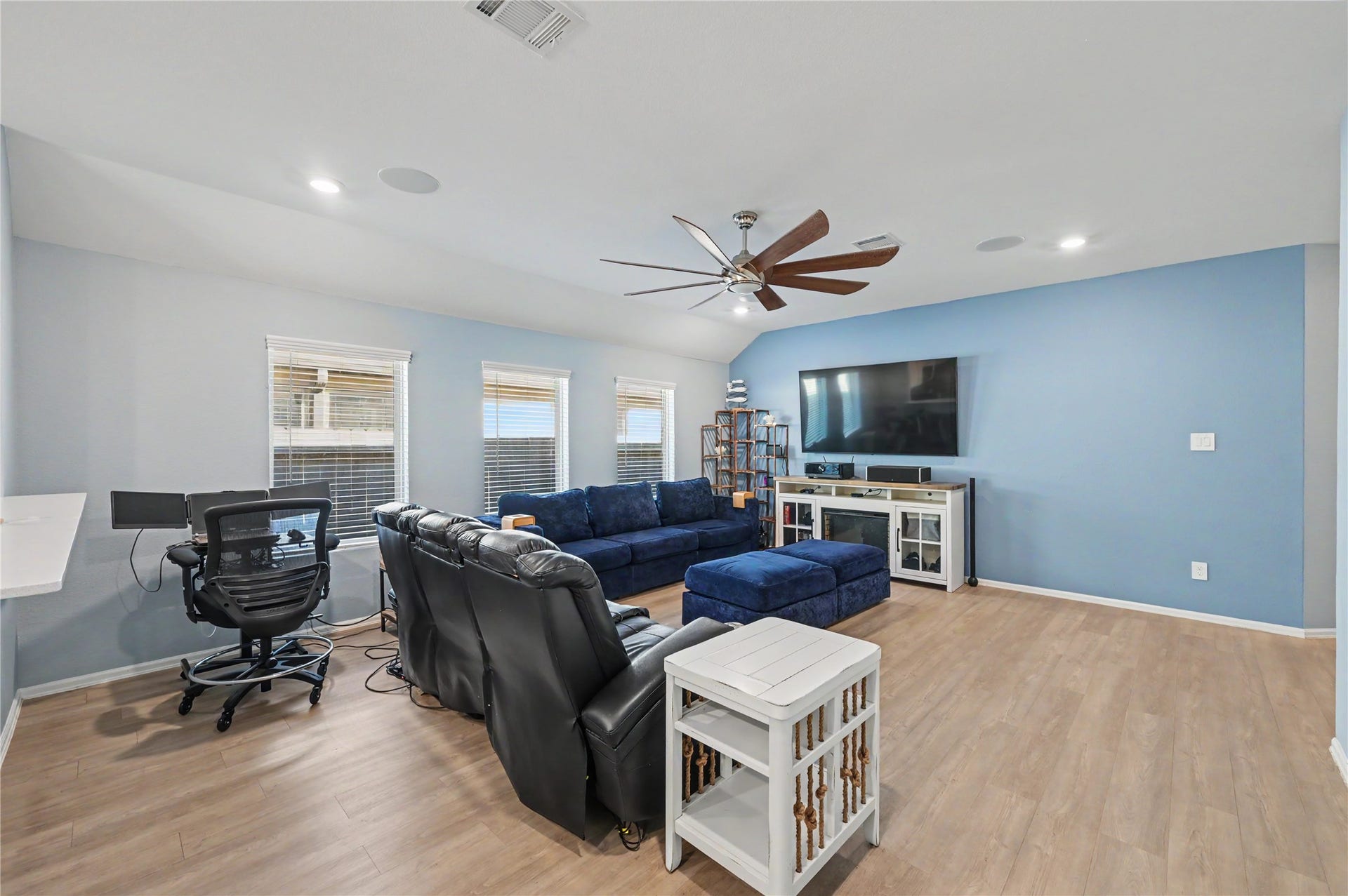 21779 Thicket Point Lane, New Caney, TX 77357