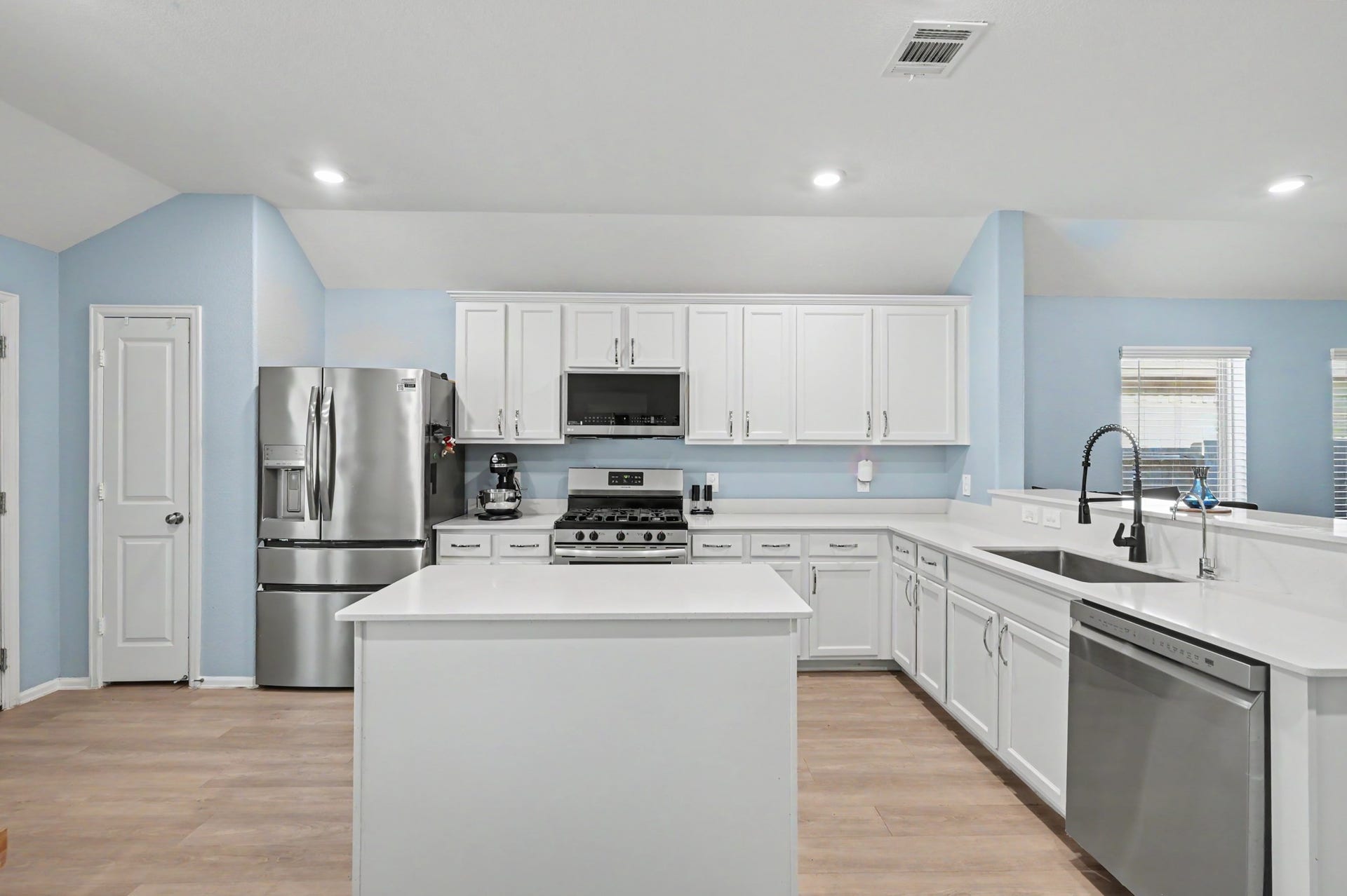 21779 Thicket Point Lane, New Caney, TX 77357
