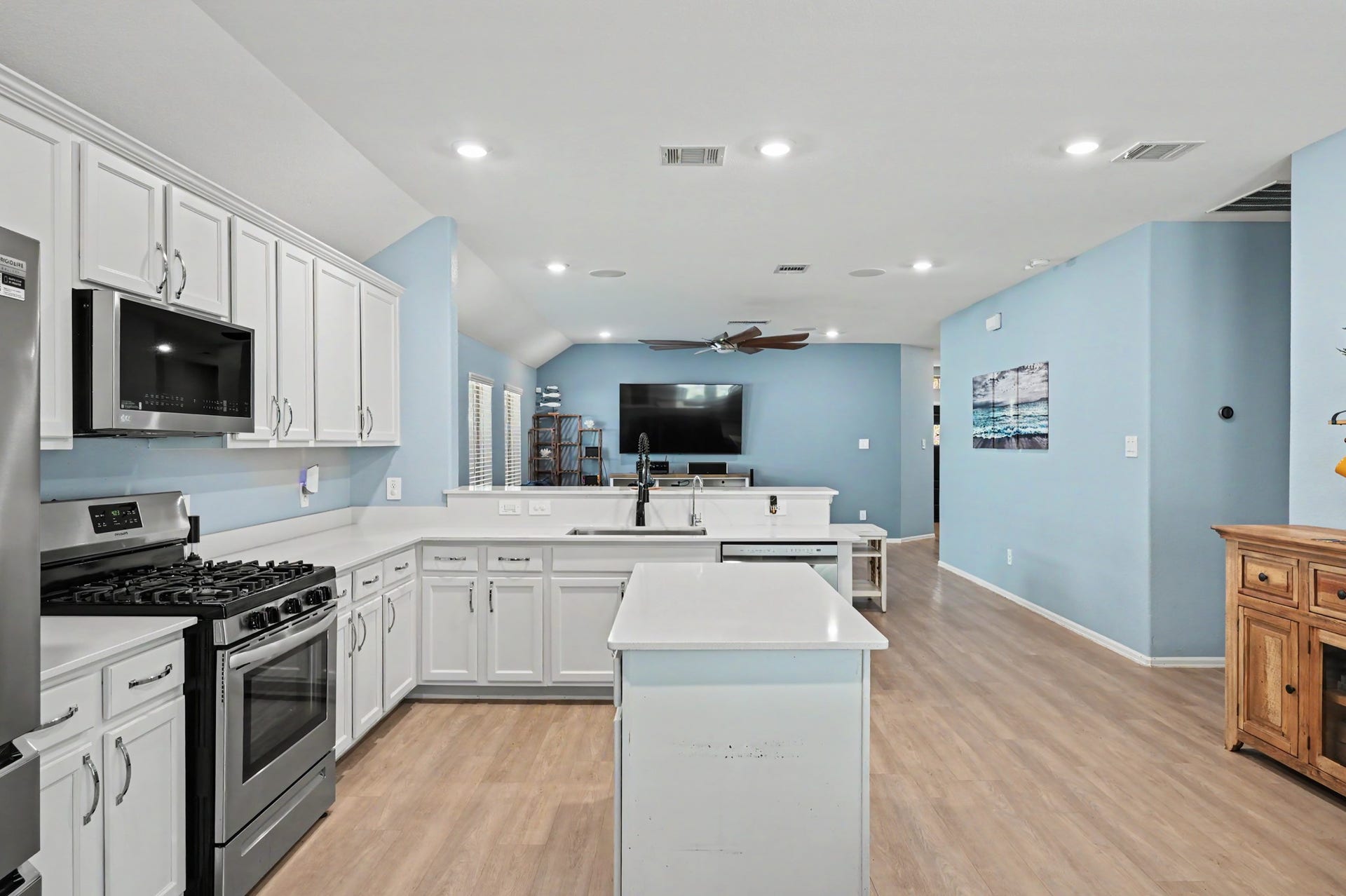 21779 Thicket Point Lane, New Caney, TX 77357