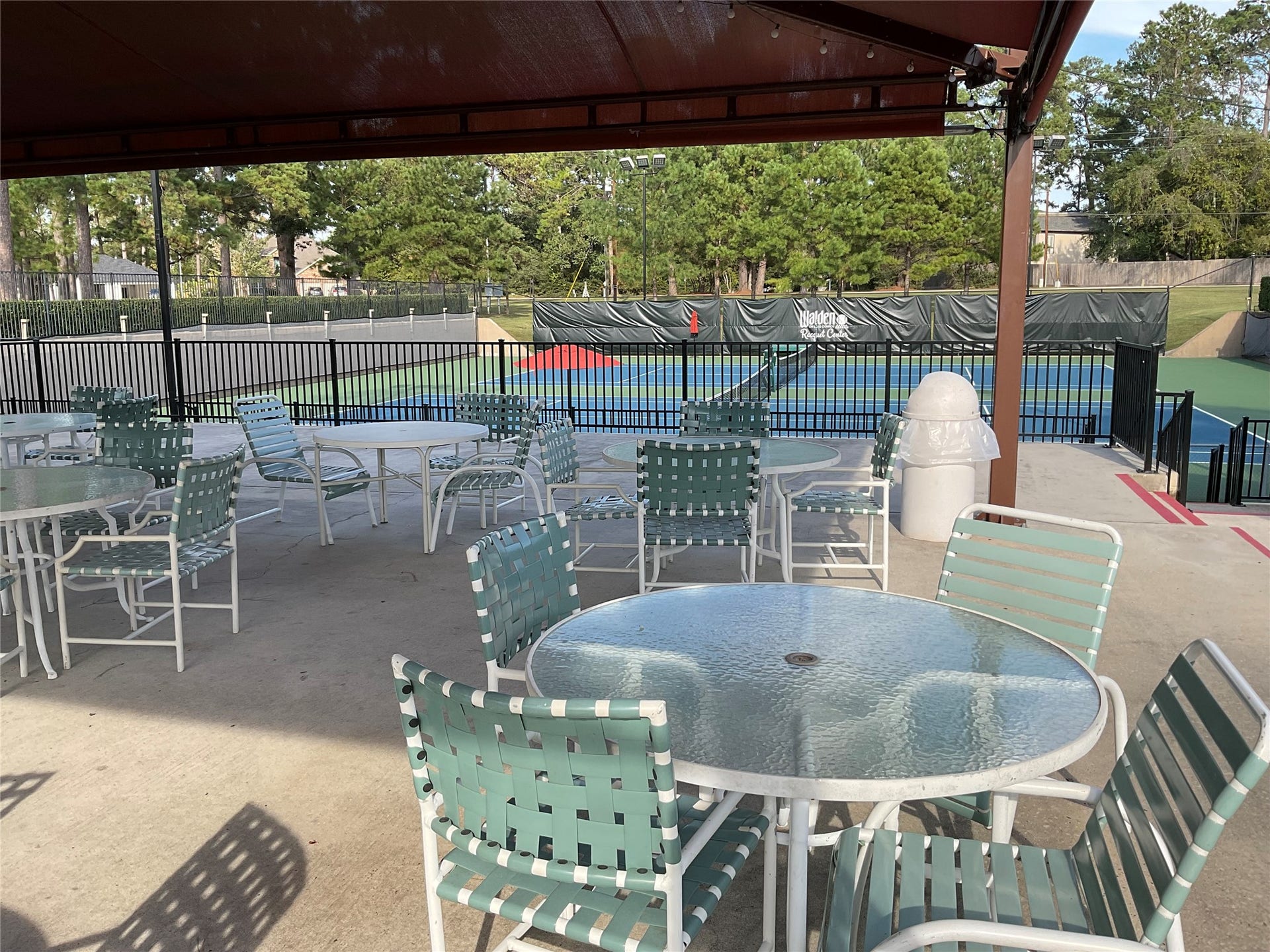 Beautiful tennis and pickleball venues with covered viewing areas
