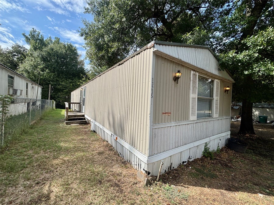 Property photo for 13235 Pecan Tree Drive, Willis, TX