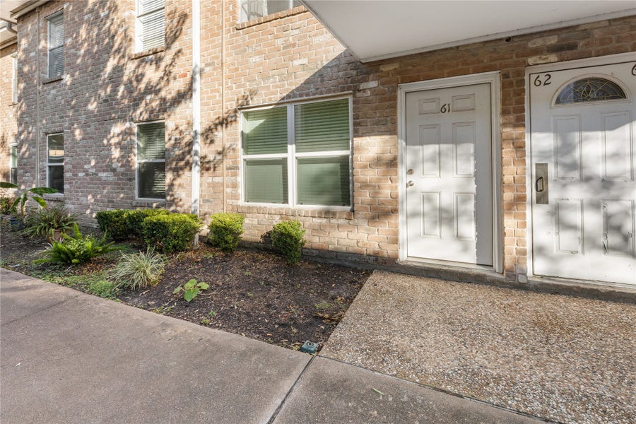 Property photo for 3535 E Nasa Rd 1 Parkway, #61, Seabrook, TX