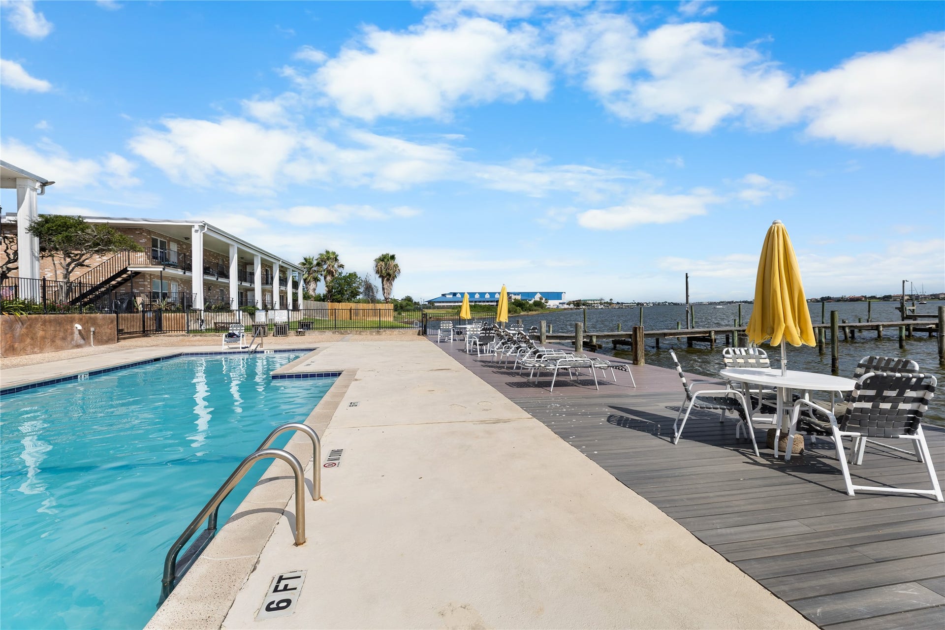 3535 E Nasa Rd 1 Parkway, #61, Seabrook, TX 77586