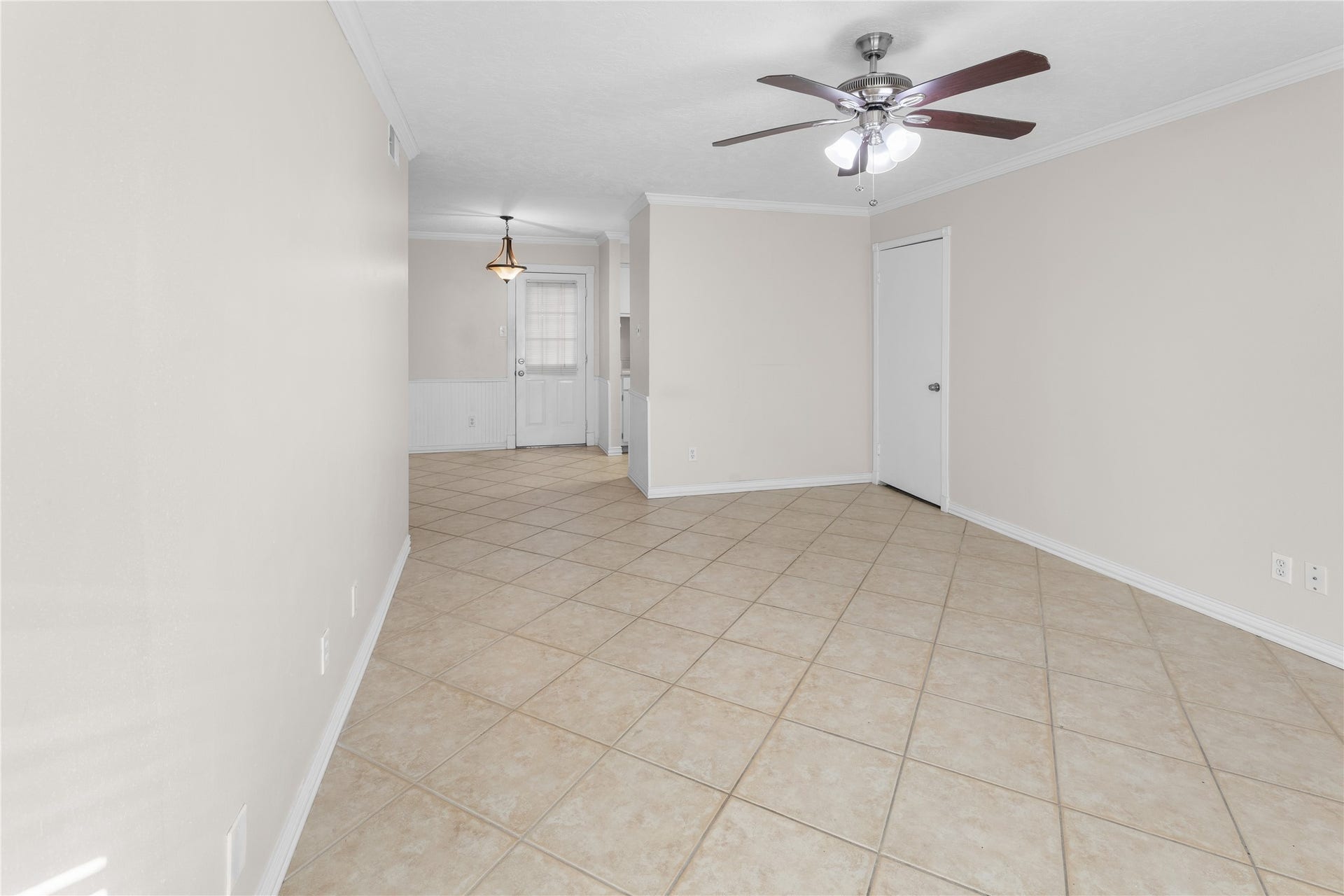 3535 E Nasa Rd 1 Parkway, #61, Seabrook, TX 77586