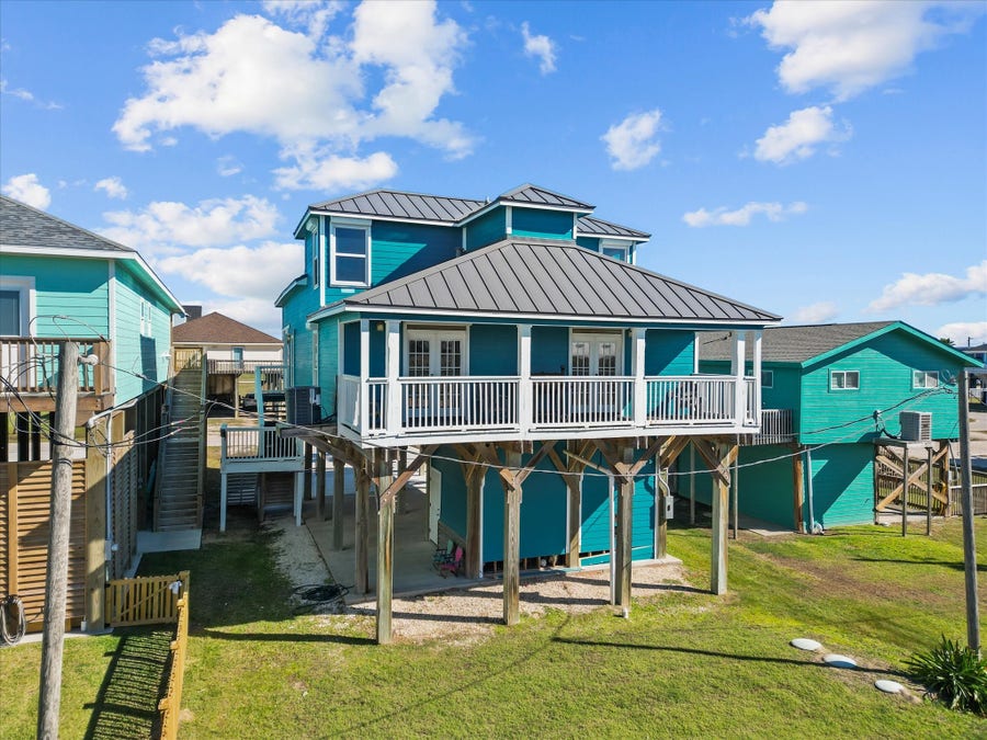 Property photo for 13011 Coronado Drive, Freeport, TX