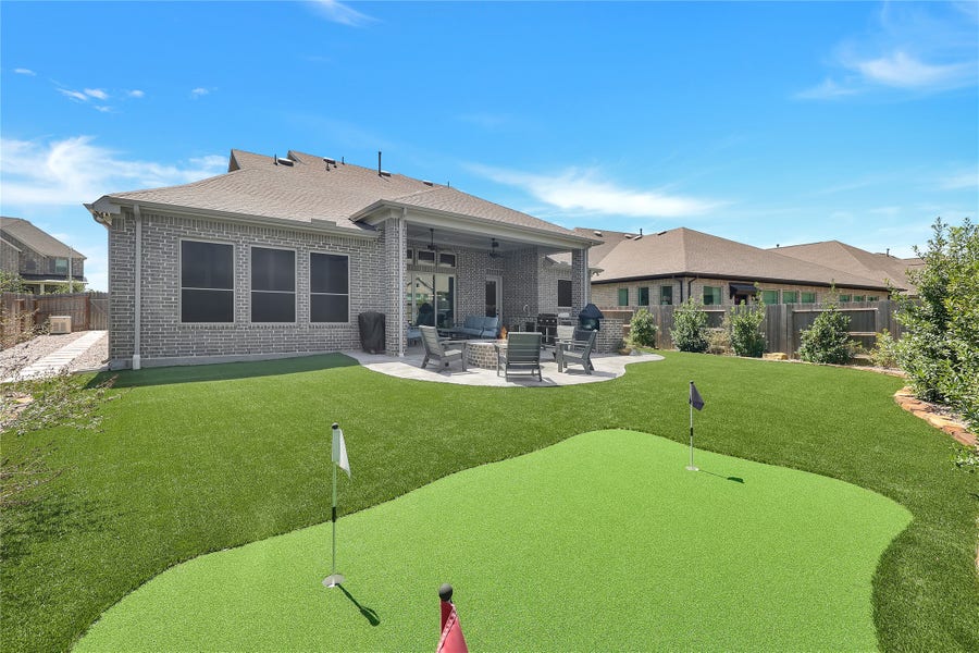 Property photo for 32437 Soaring Willow Way, Conroe, TX