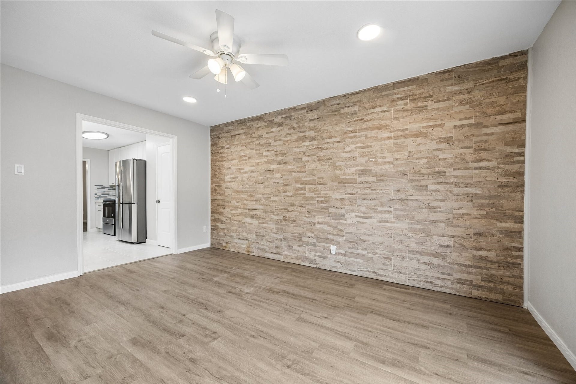 14135 Misty Meadow Lane, Houston, TX 77079 14135 Misty Meadow Lane, Houston, TX 77079
