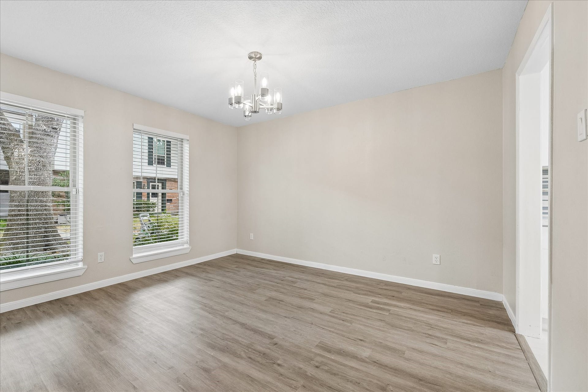 14135 Misty Meadow Lane, Houston, TX 77079 14135 Misty Meadow Lane, Houston, TX 77079