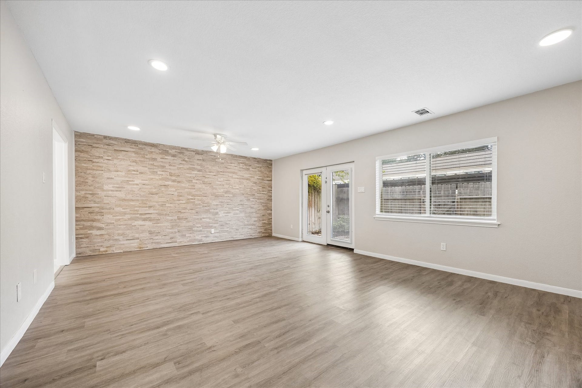 14135 Misty Meadow Lane, Houston, TX 77079 14135 Misty Meadow Lane, Houston, TX 77079