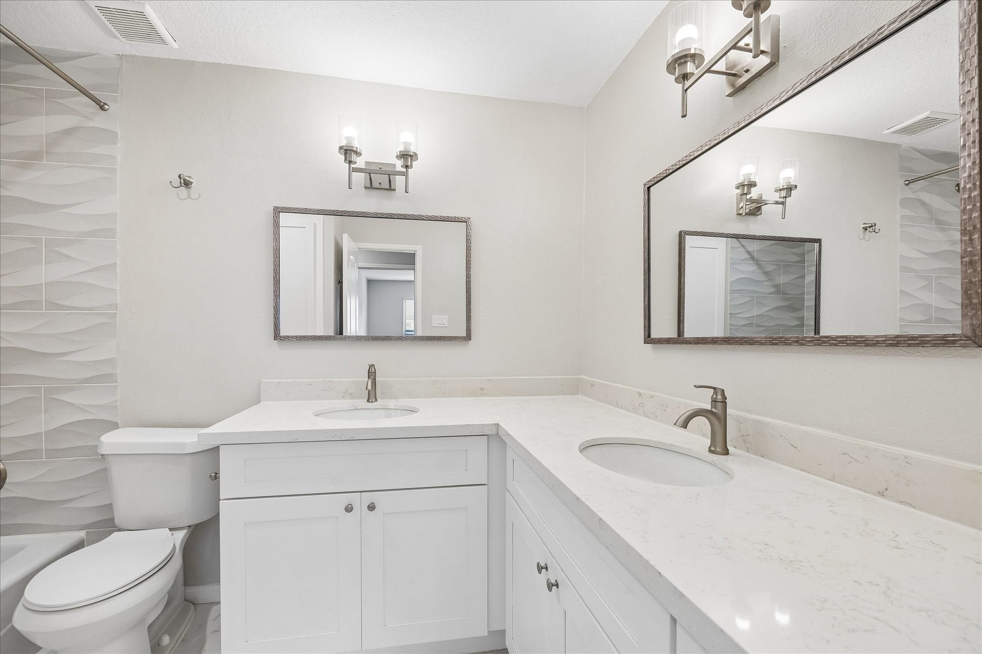 14135 Misty Meadow Lane, Houston, TX 77079 14135 Misty Meadow Lane, Houston, TX 77079