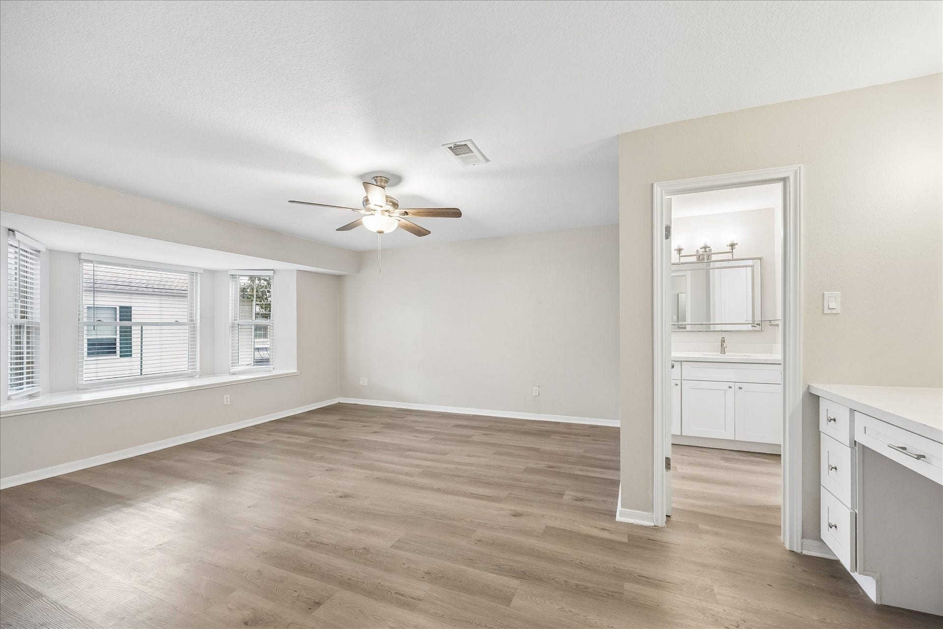 14135 Misty Meadow Lane, Houston, TX 77079 14135 Misty Meadow Lane, Houston, TX 77079