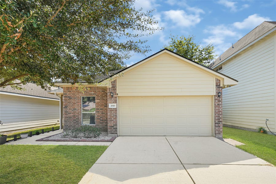 Property photo for 2610 Arica Lane, Spring, TX