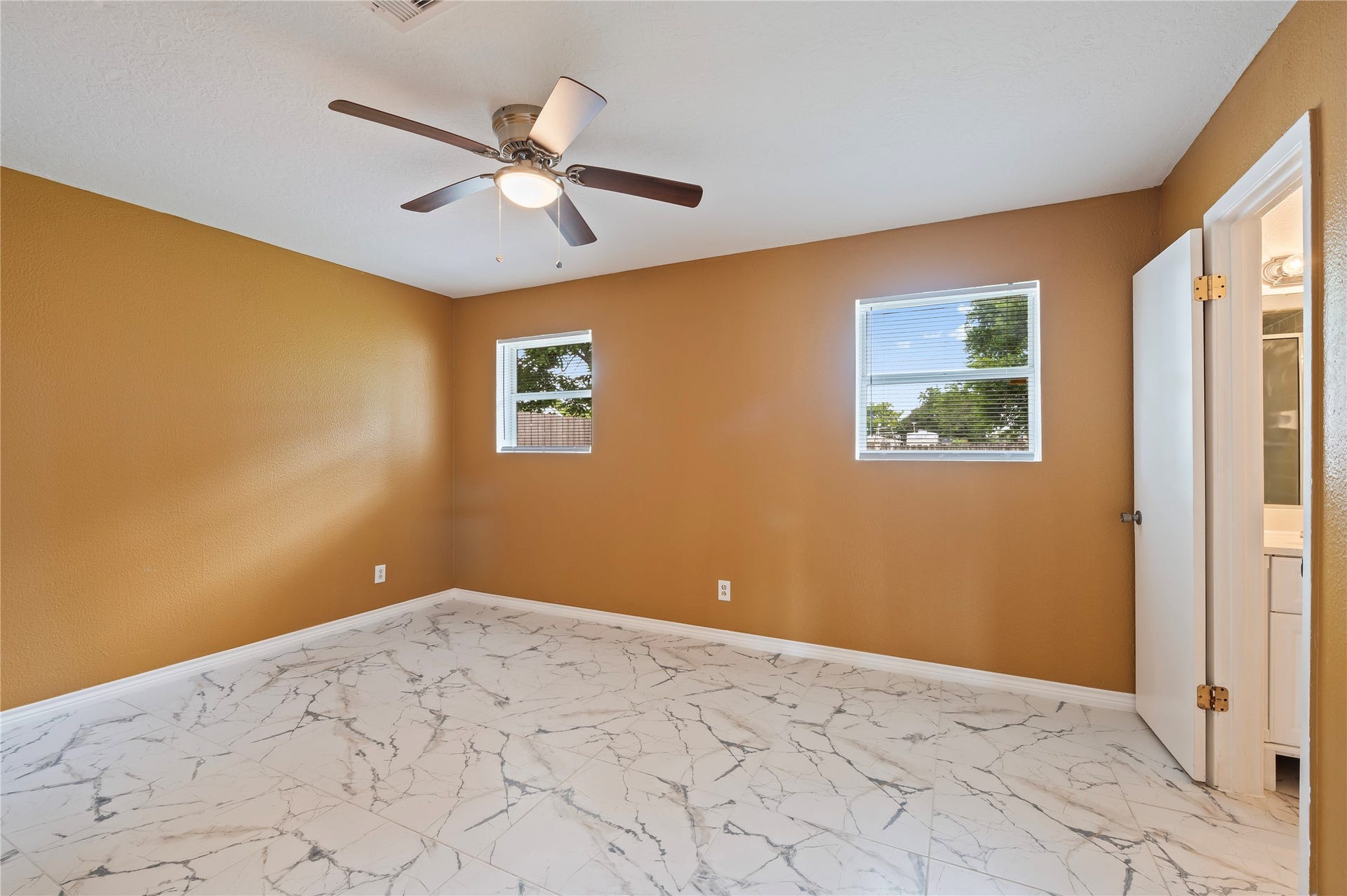 2402 21st Avenue N, Texas City, TX 77590 Third downstairs secondary bedroom with full ensuite bathroom