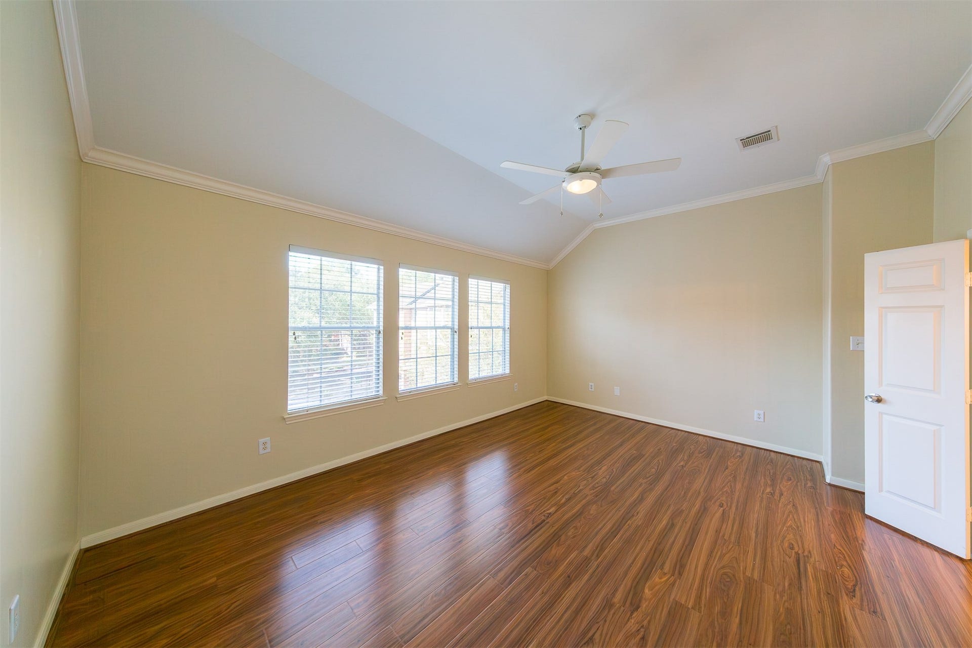 4811 Austin Street, #B, Houston, TX 77004