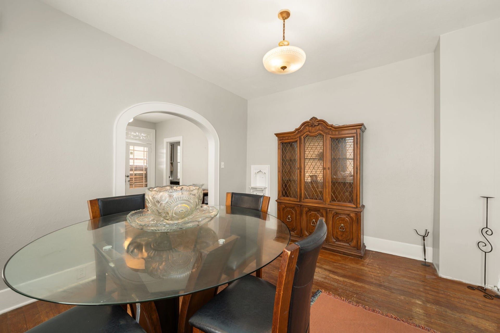 1408 Mechanic Street, Galveston, TX 77550 1408 Mechanic Street, Galveston, TX 77550