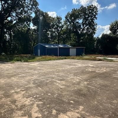 4005 County Road 612, Angleton, TX 77515 4005 County Road 612, Angleton, TX 77515