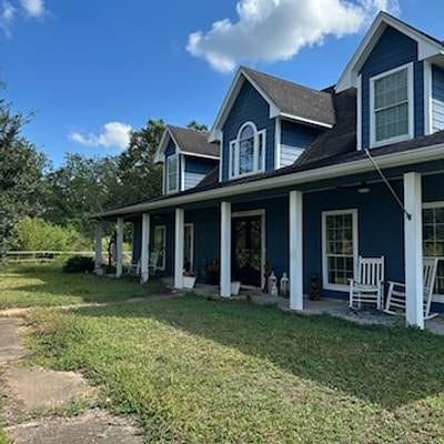4005 County Road 612, Angleton, TX 77515 4005 County Road 612, Angleton, TX 77515