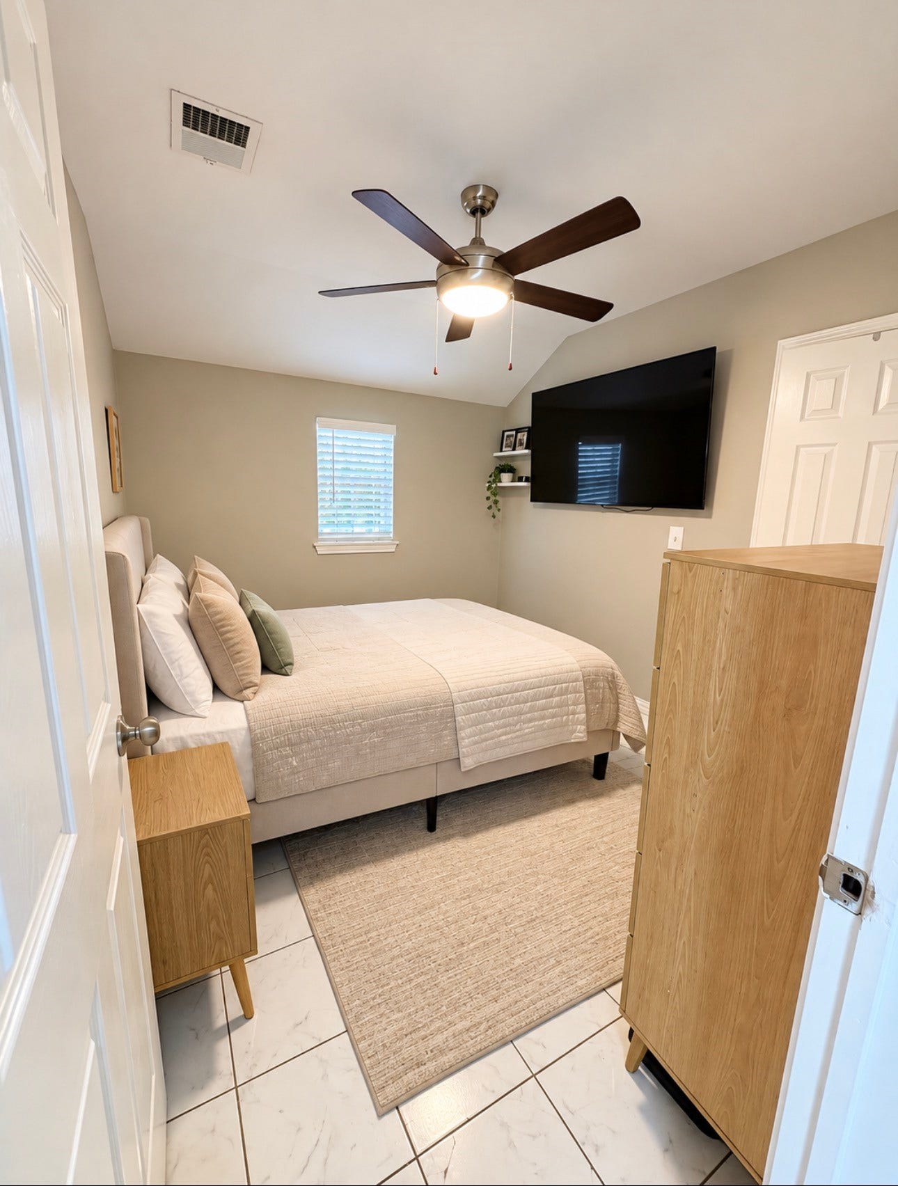 1013 Bennington Street, Houston, TX 77022