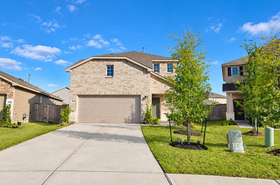 Property photo for 16439 Big Hickory Dr, Conroe, TX