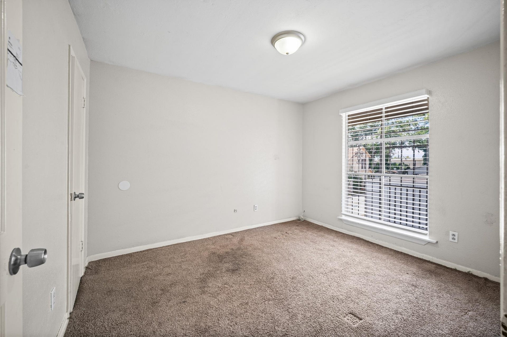 5618 Easthampton Drive, #C, Houston, TX 77039 5618 Easthampton Drive, #C, Houston, TX 77039