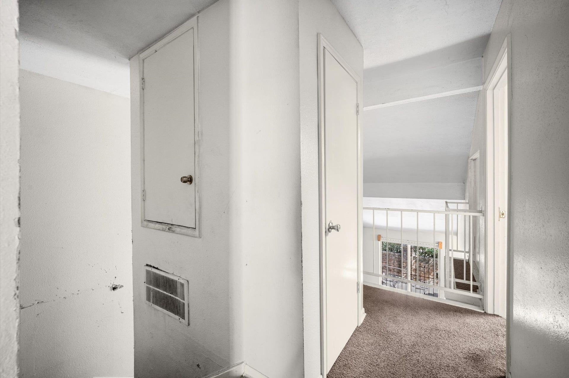 5618 Easthampton Drive, #C, Houston, TX 77039 5618 Easthampton Drive, #C, Houston, TX 77039