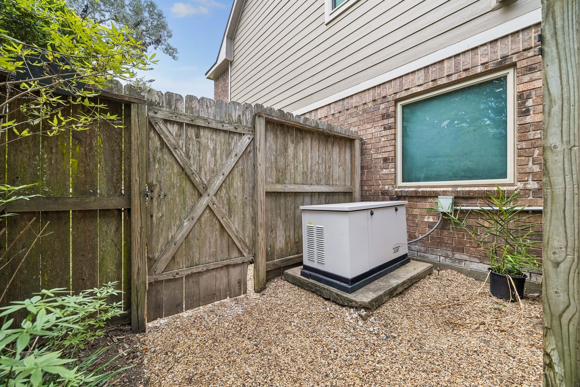 2703 Oak Glade Drive, Kingwood, TX 77339 2703 Oak Glade Drive, Kingwood, TX 77339