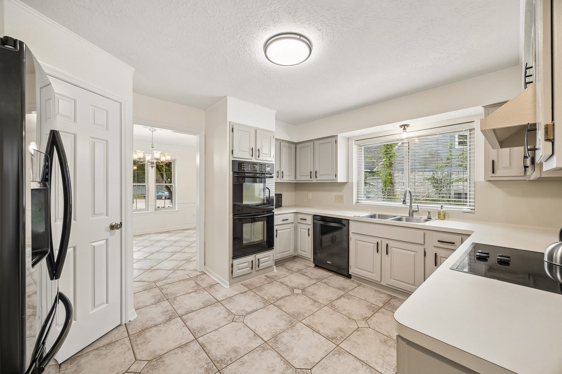 2703 Oak Glade Drive, Kingwood, TX 77339 2703 Oak Glade Drive, Kingwood, TX 77339