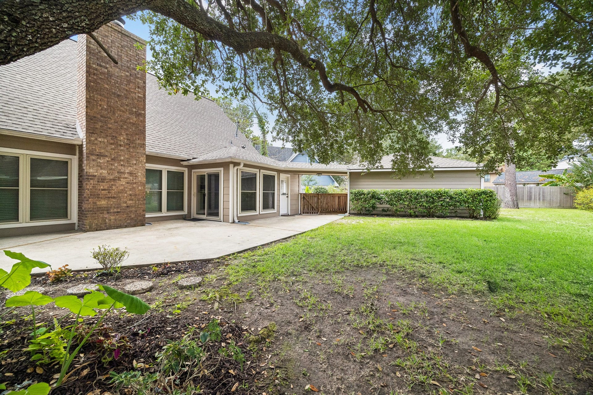2703 Oak Glade Drive, Kingwood, TX 77339 2703 Oak Glade Drive, Kingwood, TX 77339