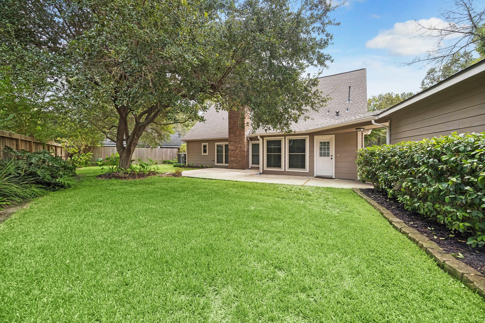 2703 Oak Glade Drive, Kingwood, TX 77339 2703 Oak Glade Drive, Kingwood, TX 77339